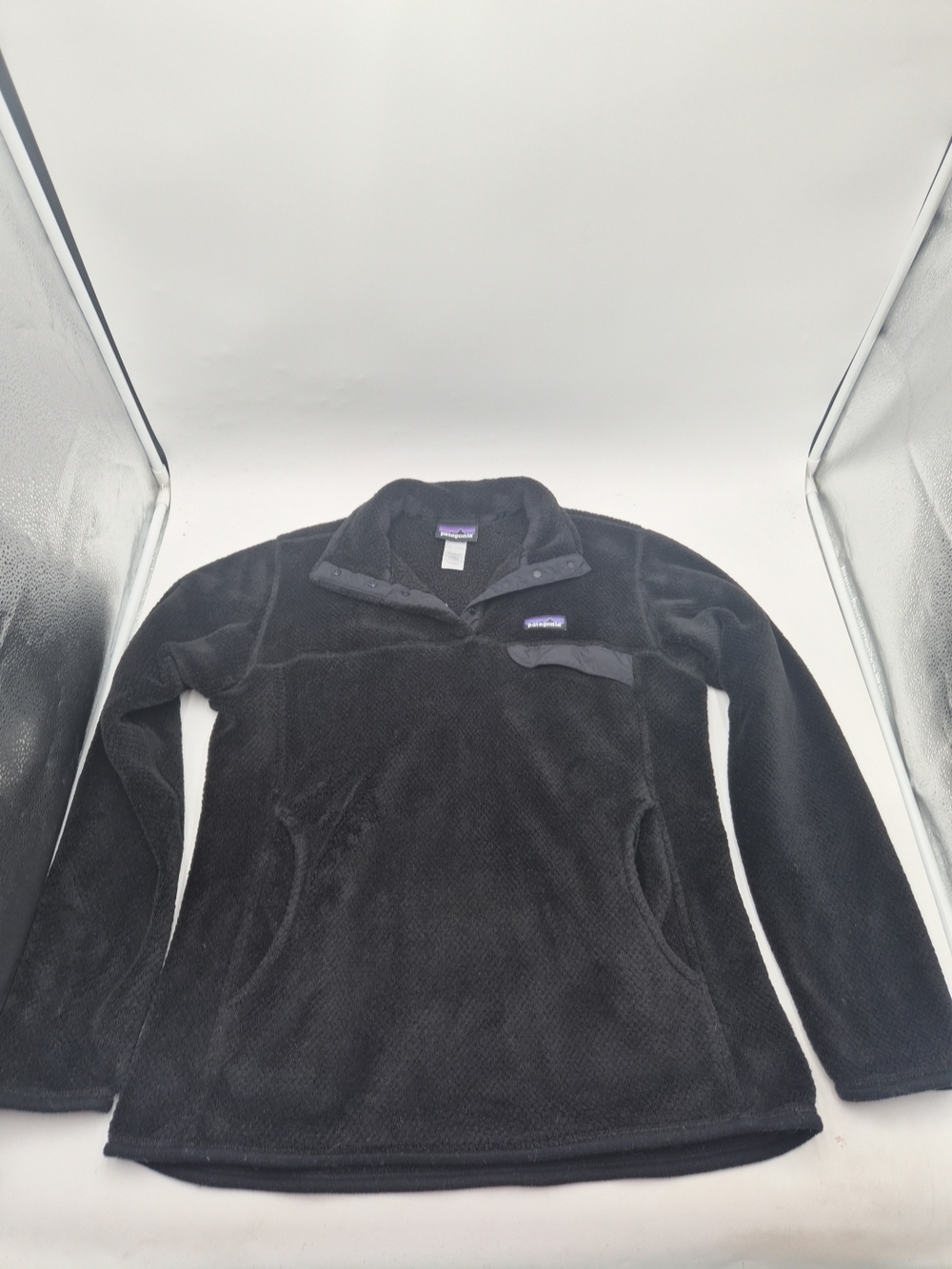 Patagonia Black Quarter-Zip Fleece Pullover - Picture 3 of 8